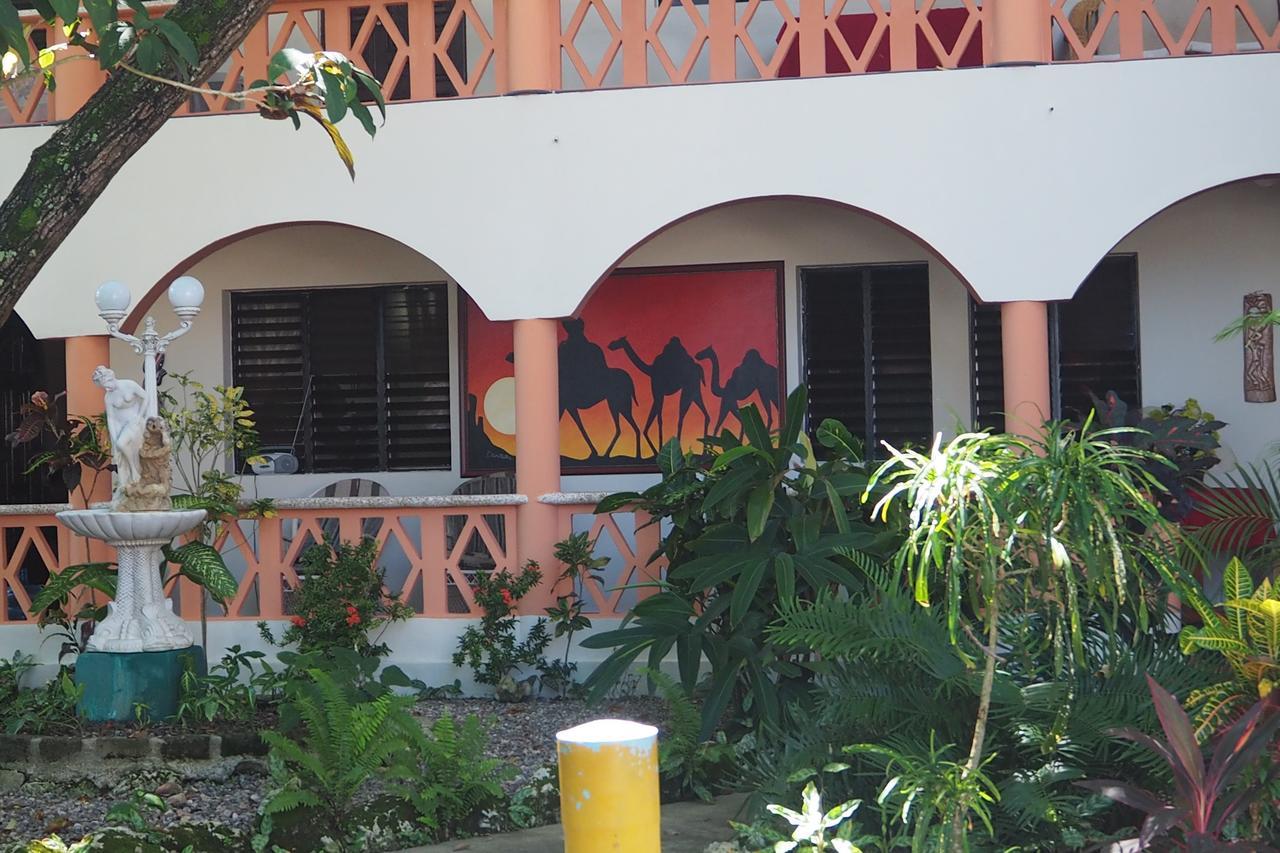 Residencial Estephany Sosúa Dış mekan fotoğraf